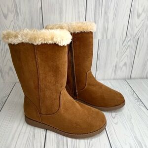 Cat & Jack Girls' Nina Zipper Winter Shearling Style Boots